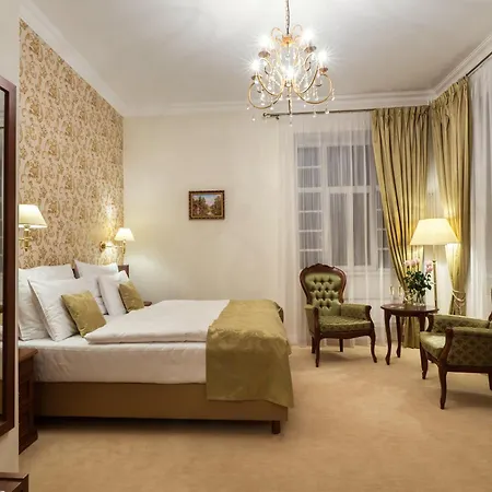 Hotel Katerina 4*