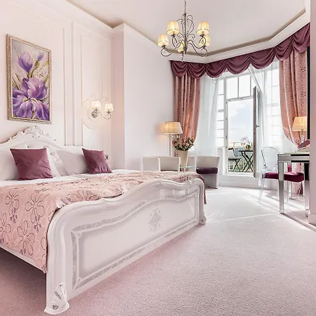 Hotel Katerina Hotel 4*