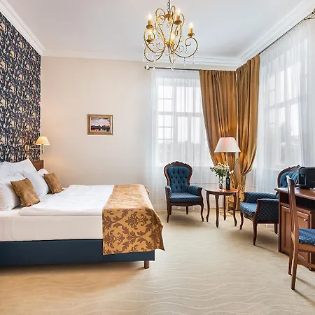 Hotel Katerina 4*